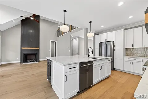 $789,900 | 4225 Napa View Lane, St. Charles, MO 63304