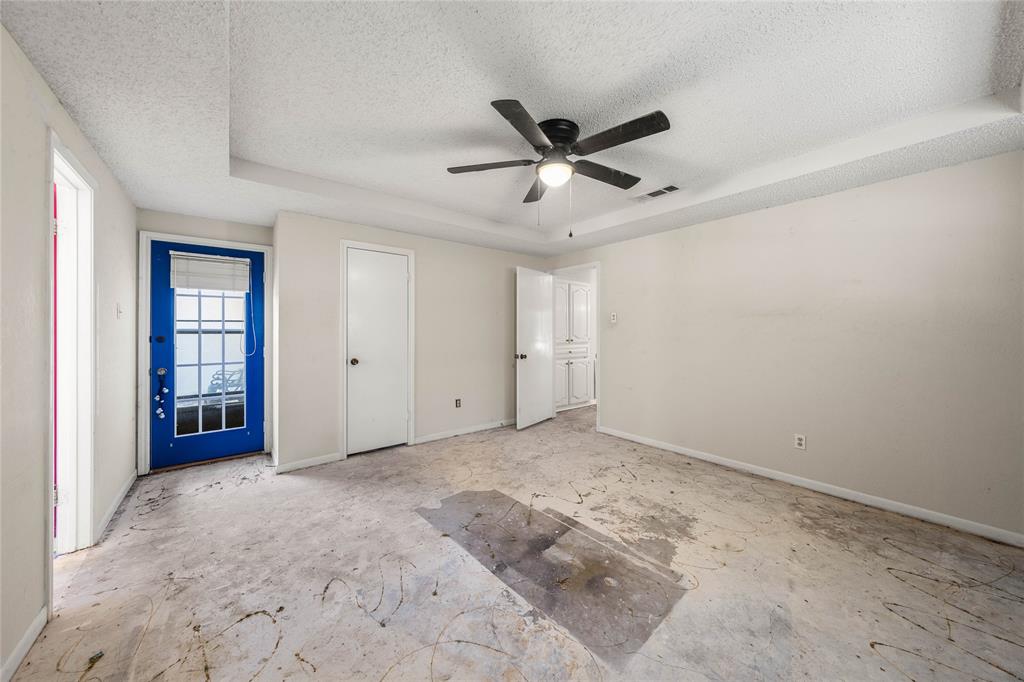 9917 Sandalwood Drive Woodway, TX 76712 - Photo 19 of 37