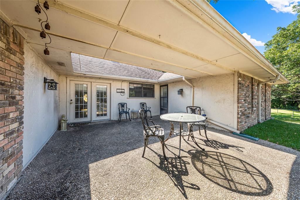 9917 Sandalwood Drive Woodway, TX 76712 - Photo 26 of 37