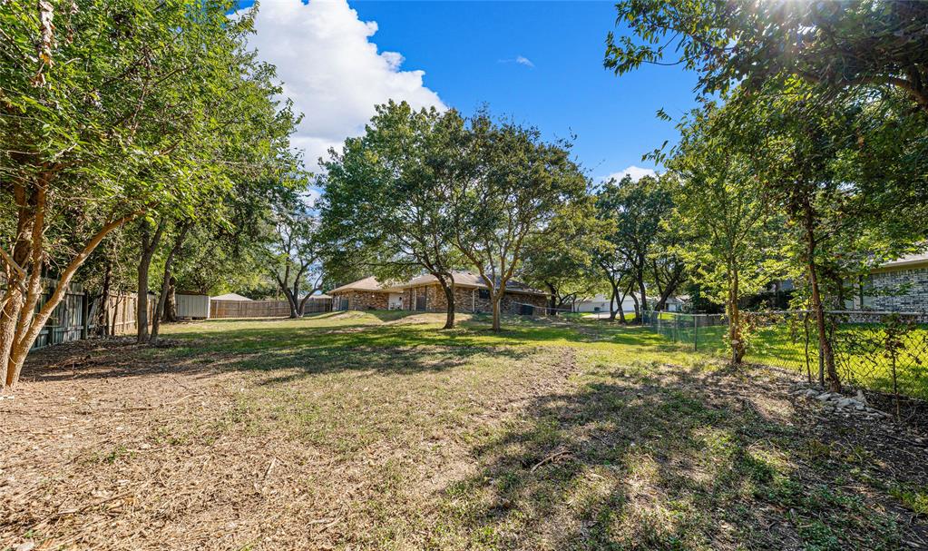 9917 Sandalwood Drive Woodway, TX 76712 - Photo 30 of 37