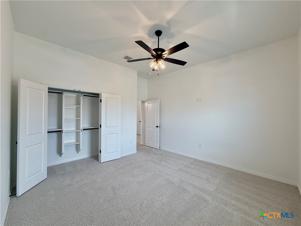 2016 Yarrow Road Temple, TX 76502 - Photo 13 of 30 a view of a big room with chandelier fan