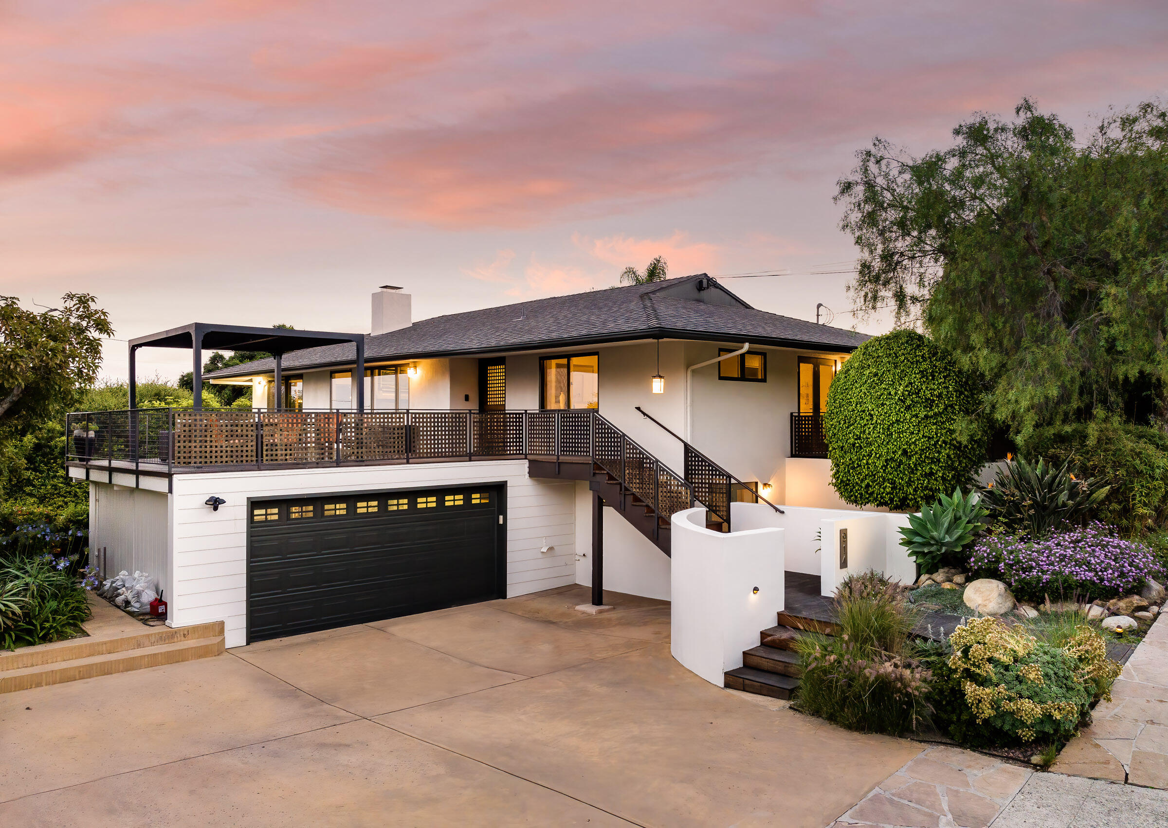 914 Medio Road Santa Barbara, CA 93103 - Photo 1 of 29 914 Medio_0017 (1)