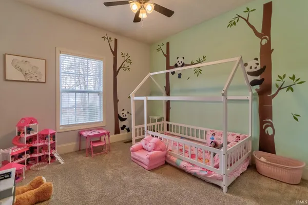 $584,000 | 4288 Hilldale Drive, Newburgh, IN 47630