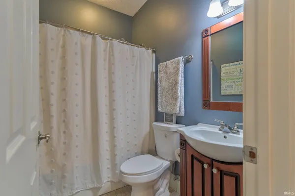 $584,000 | 4288 Hilldale Drive, Newburgh, IN 47630