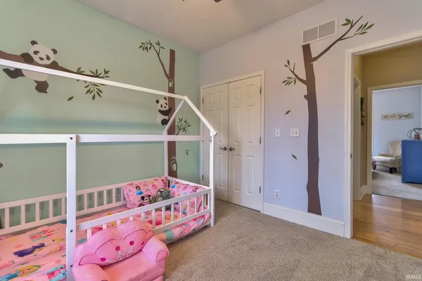 $599,900 | 4288 Hilldale Drive, Newburgh, IN 47630