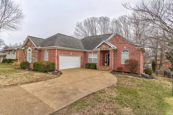 $599,900 | 4288 Hilldale Drive, Newburgh, IN 47630