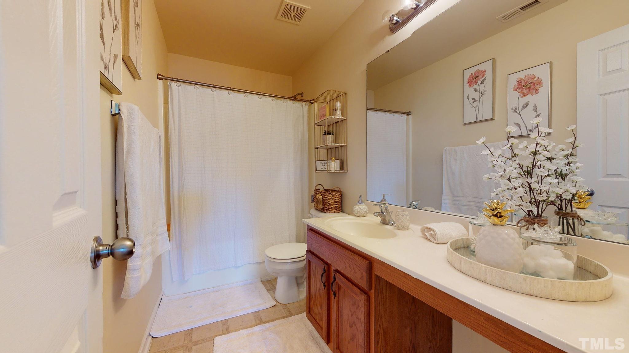 4132 Dalcross Road Raleigh, NC 27610 - Photo 23 of 27 Gallery Image 23