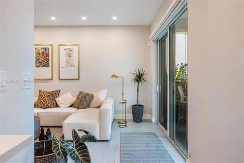 $1,749,000 | 20940 Northeast 31st Place, Aventura, FL 33180
