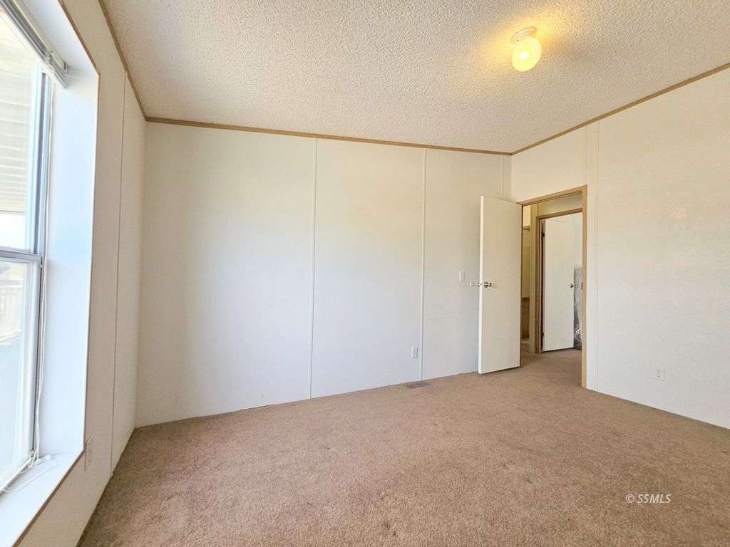 620 West Upjohn Avenue, Unit 43 Ridgecrest, CA 93555 - Photo 16 of 36
