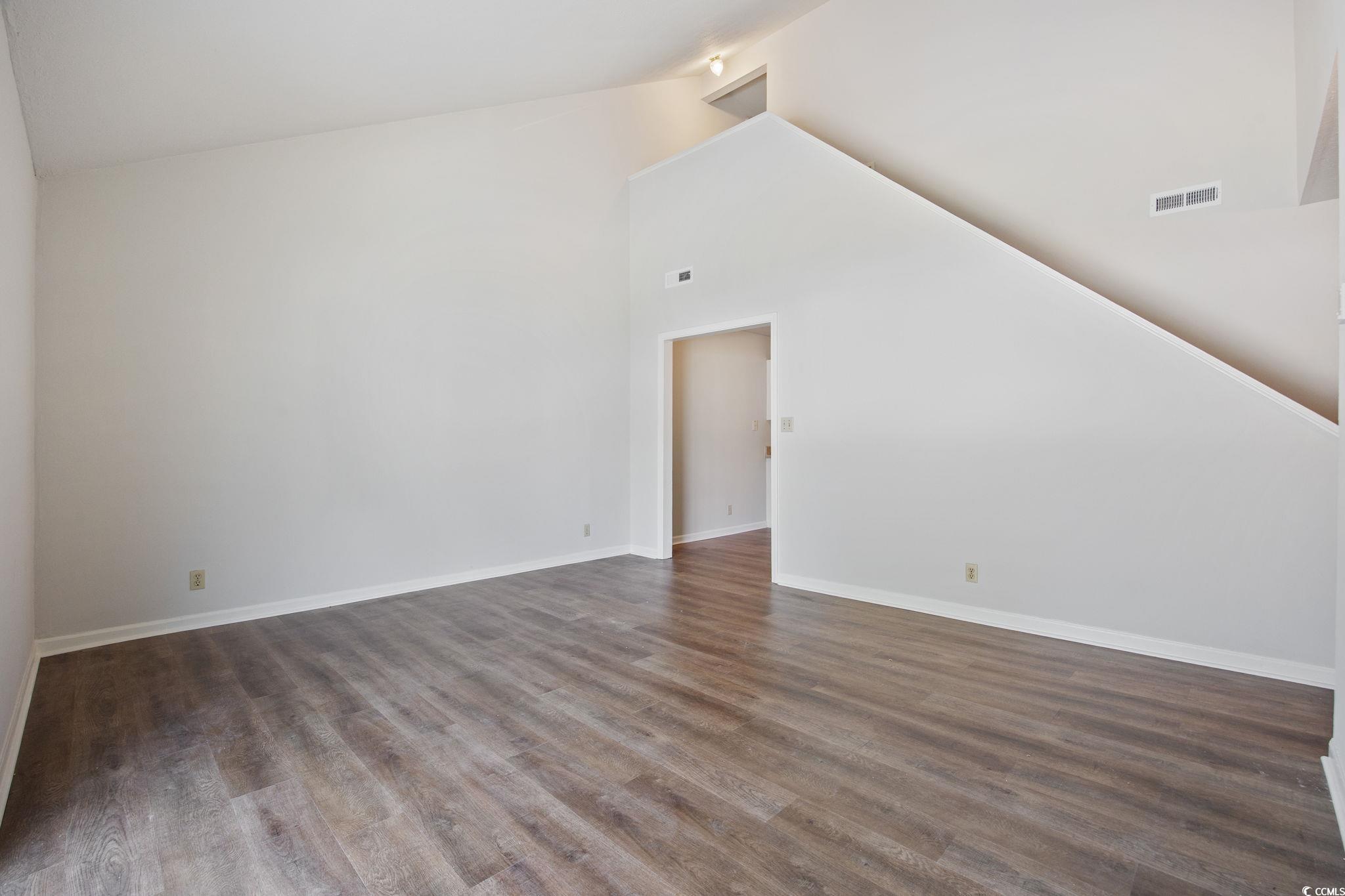 209 Cedar Street, Unit F2 Myrtle Beach, SC 29577 - Photo 6 of 35 Gallery Image 6