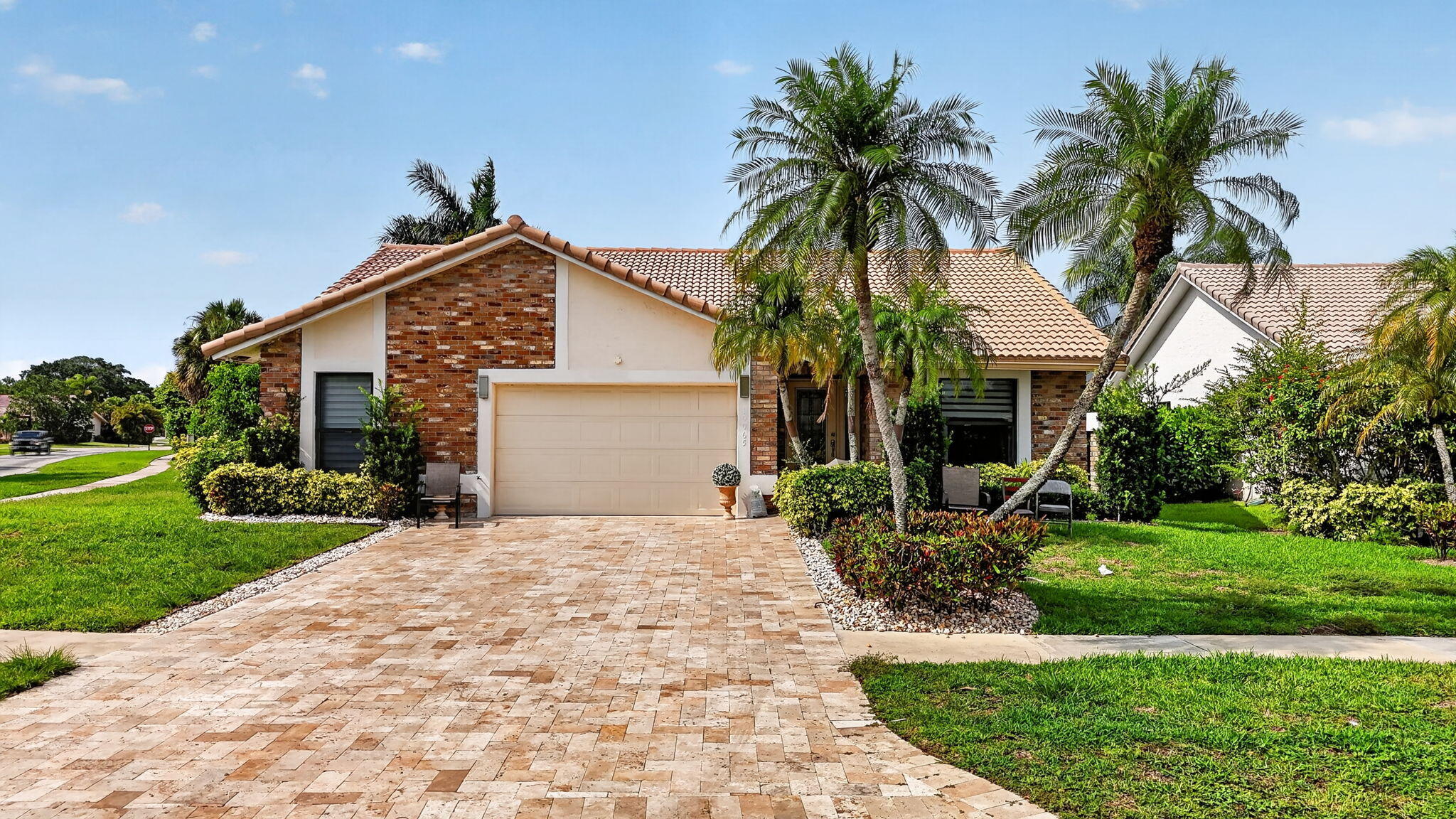 10065 Camelback Lane Boca Raton, FL 33498 - Photo 1 of 48 front