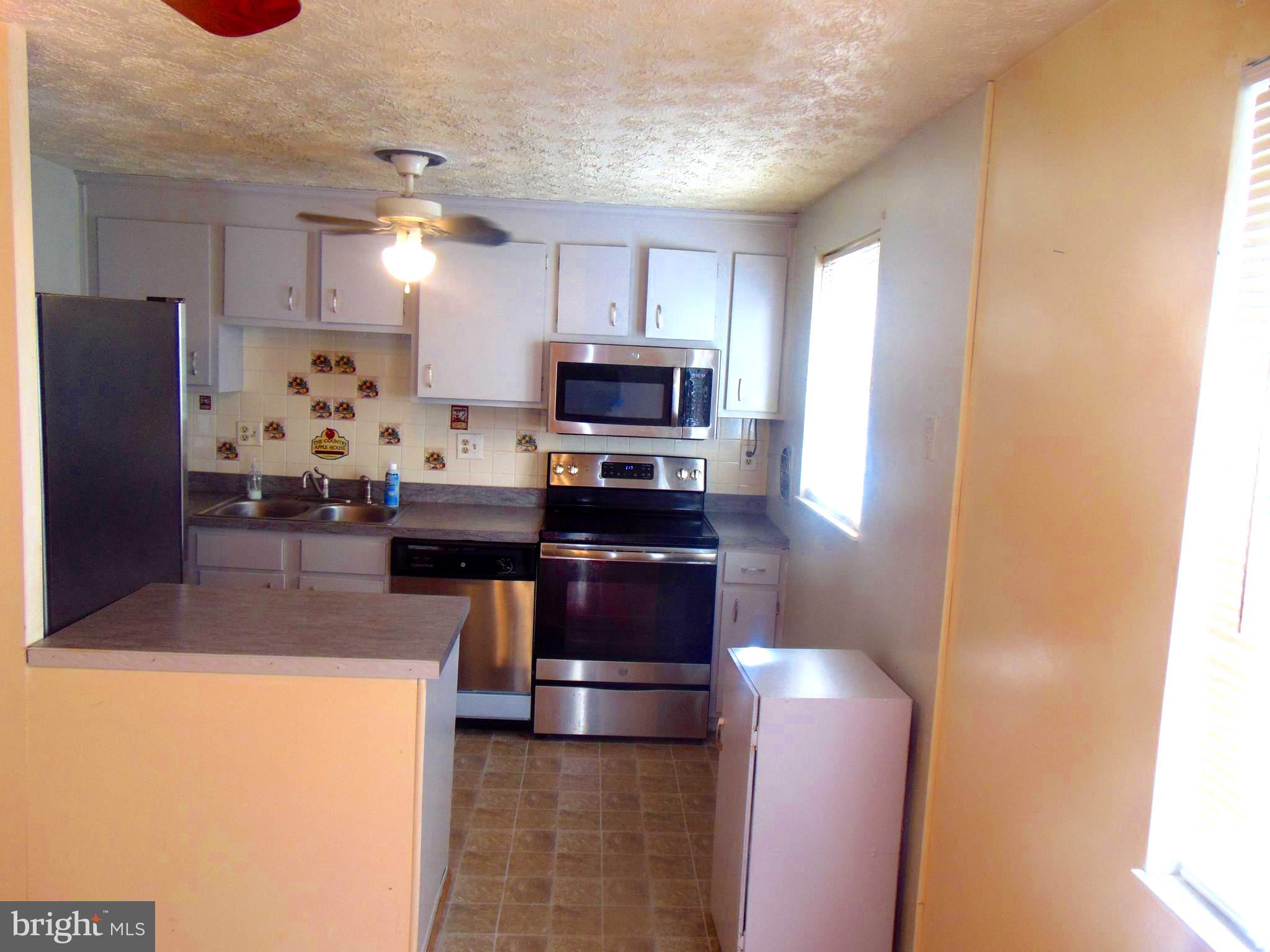 12109 Deka Road Clinton, MD 20735 - Photo 22 of 47 Gallery Image 22