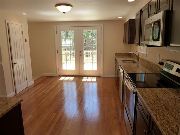 32 Peter Road North Reading, MA 01864 - Photo 12 of 30 Gallery Image 12