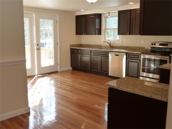32 Peter Road North Reading, MA 01864 - Photo 9 of 30 Gallery Image 9