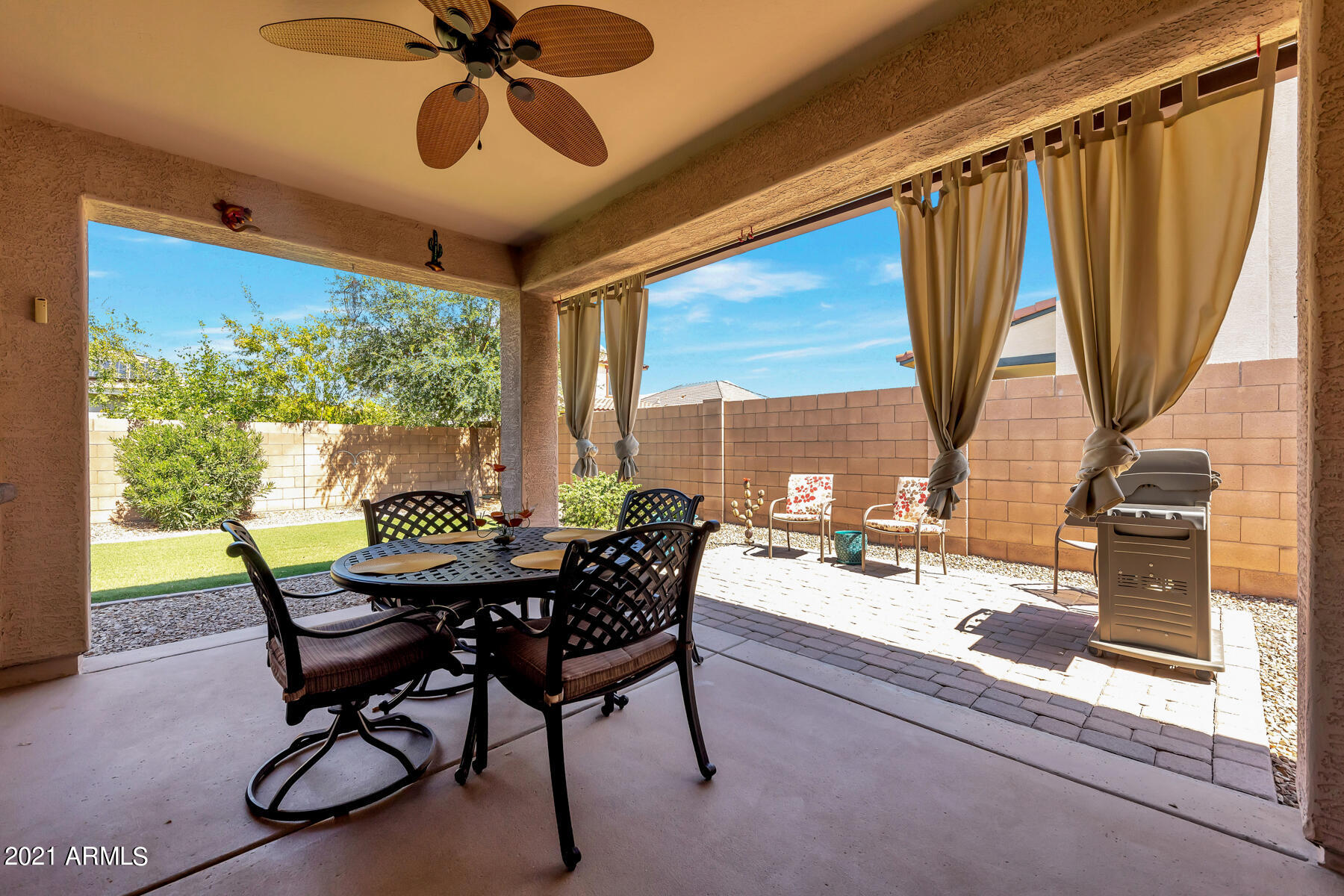 3104 East Roland Street Mesa, AZ 85213 - Photo 3 of 25 QPT Photo - _73A7477