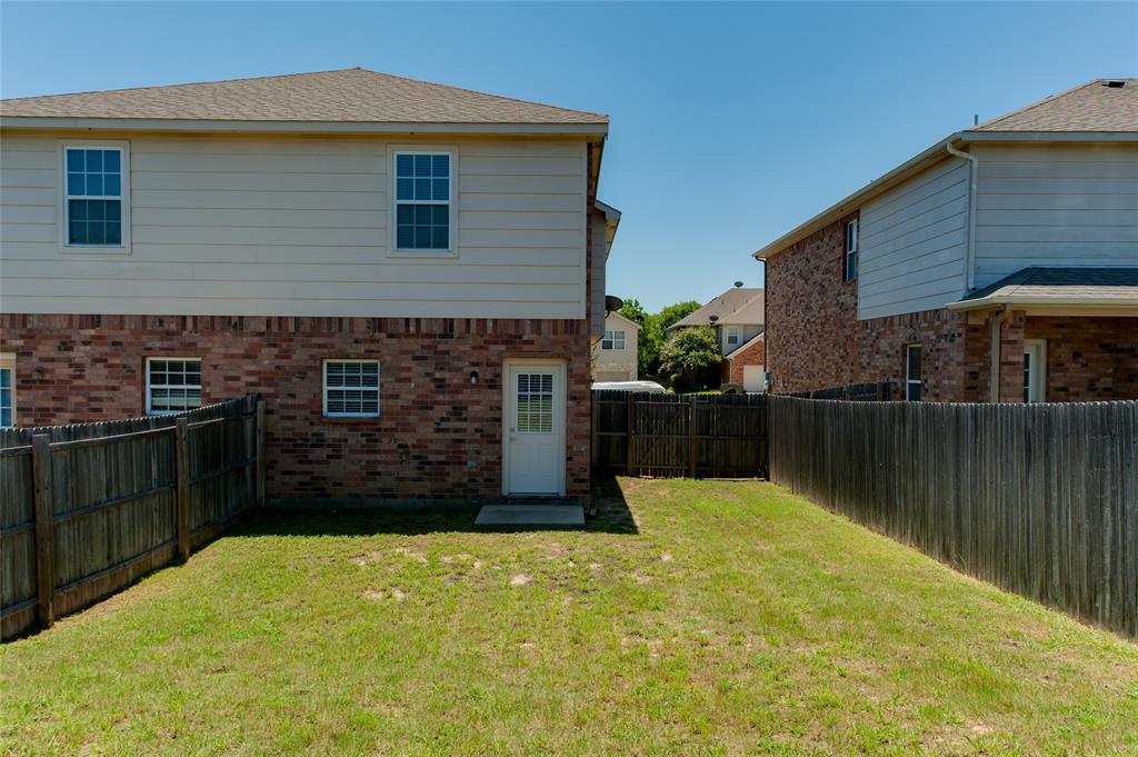 706 Parkplace Ridge Princeton, TX 75407 - Photo 14 of 19 Gallery Image 14
