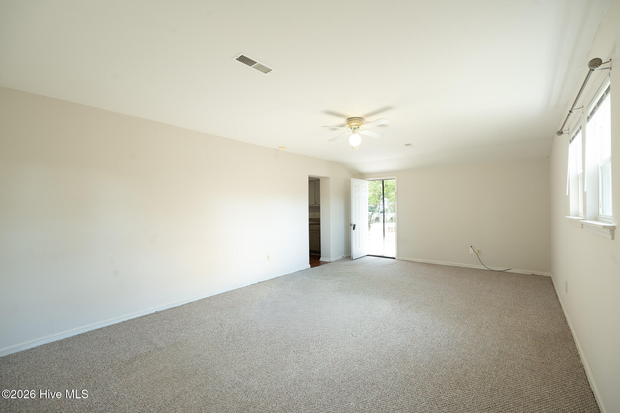 341 Lancaster Road Wilmington, NC 28409 - Photo 13 of 30 DSC02689