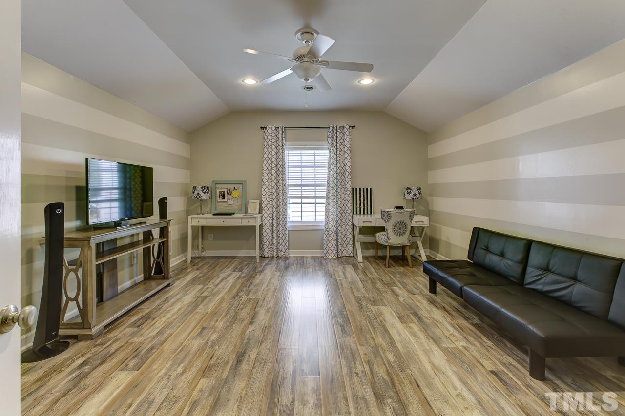 310 Brandywine Drive Raleigh, NC 27607 - Photo 22 of 25