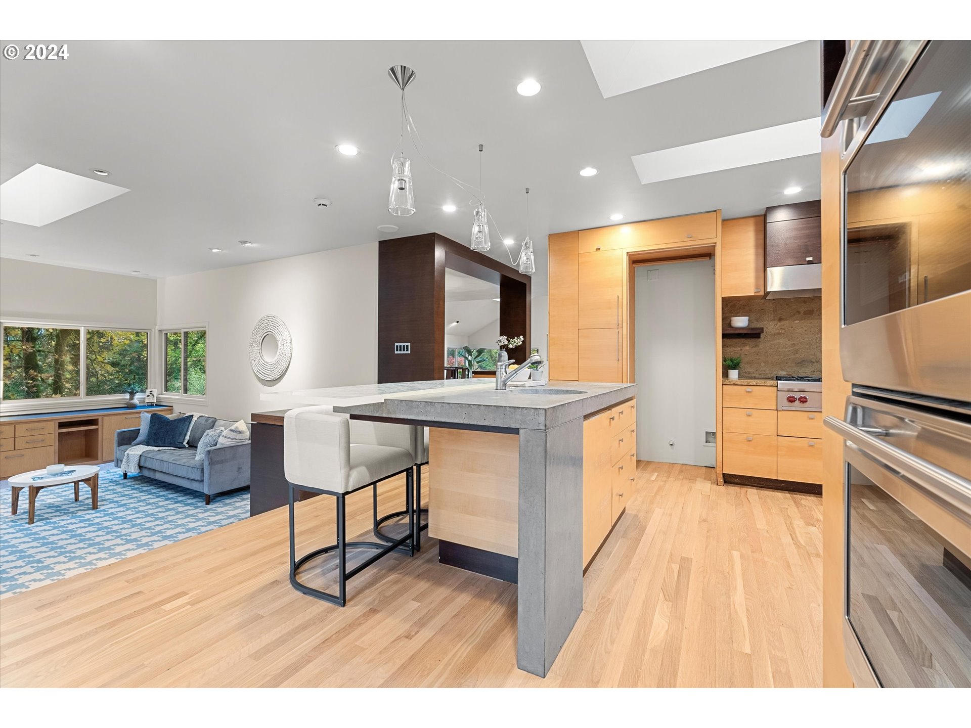 1176 Troon Road Lake Oswego, OR 97034 - Photo 19 of 48 Gallery Image 19