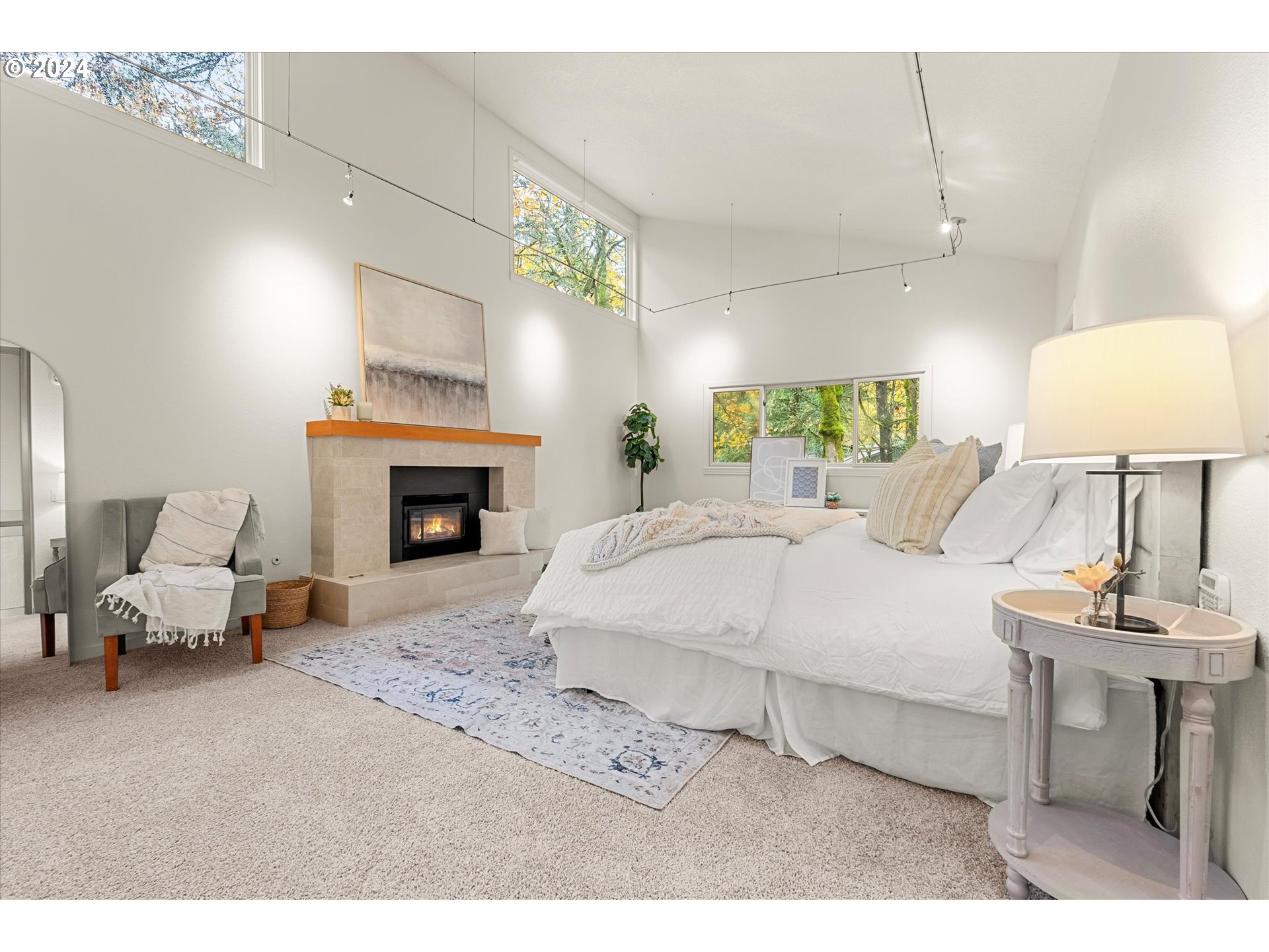1176 Troon Road Lake Oswego, OR 97034 - Photo 24 of 48 Gallery Image 24