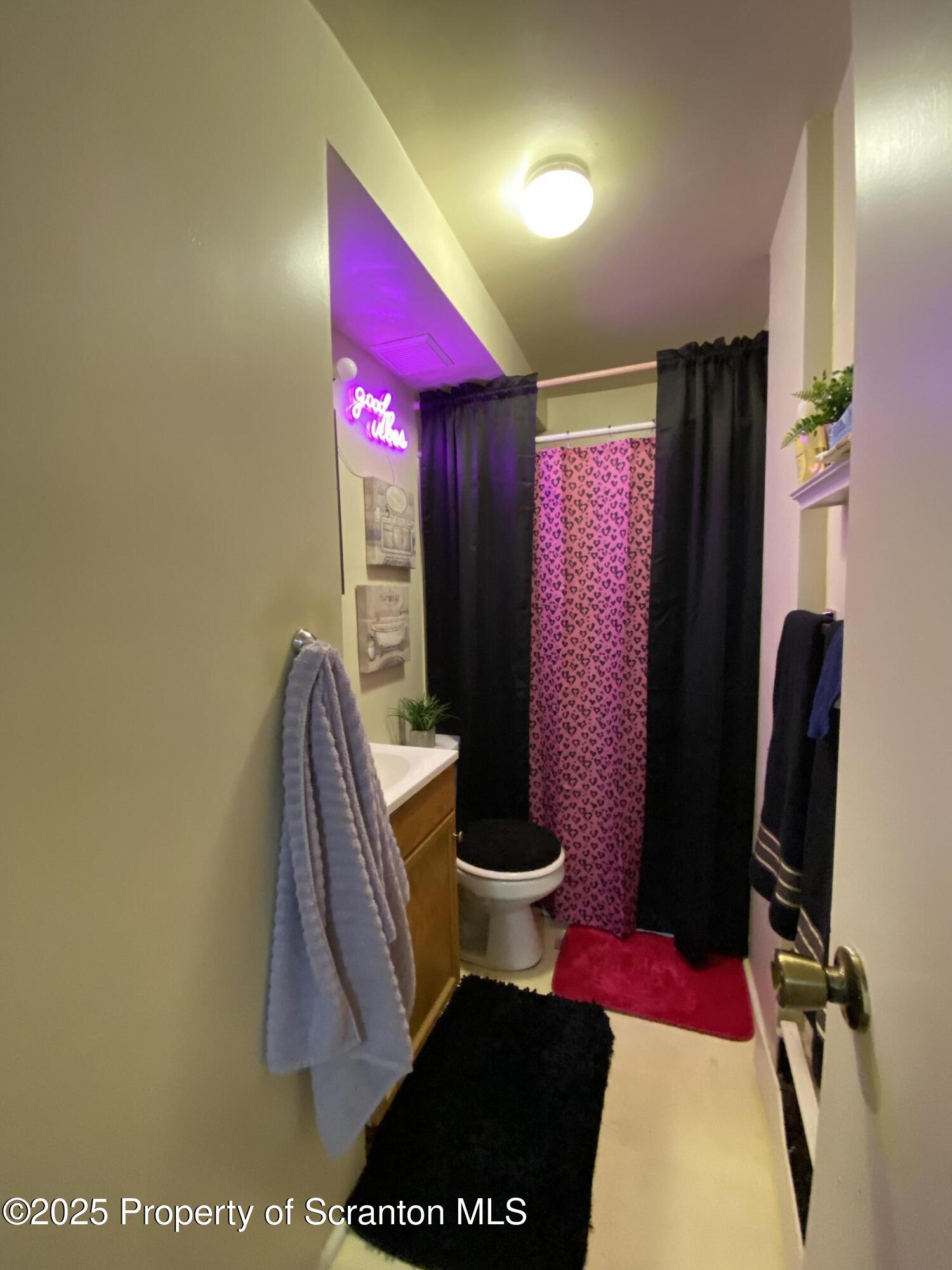 955-961 Providence Road Scranton, PA 18508 - Photo 35 of 74 IMG_6404