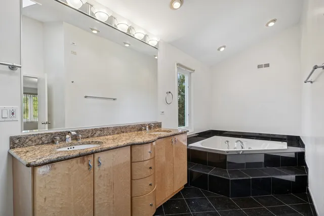 $5,900 | 2175 Kipling Lane, Highland Park, IL 60035