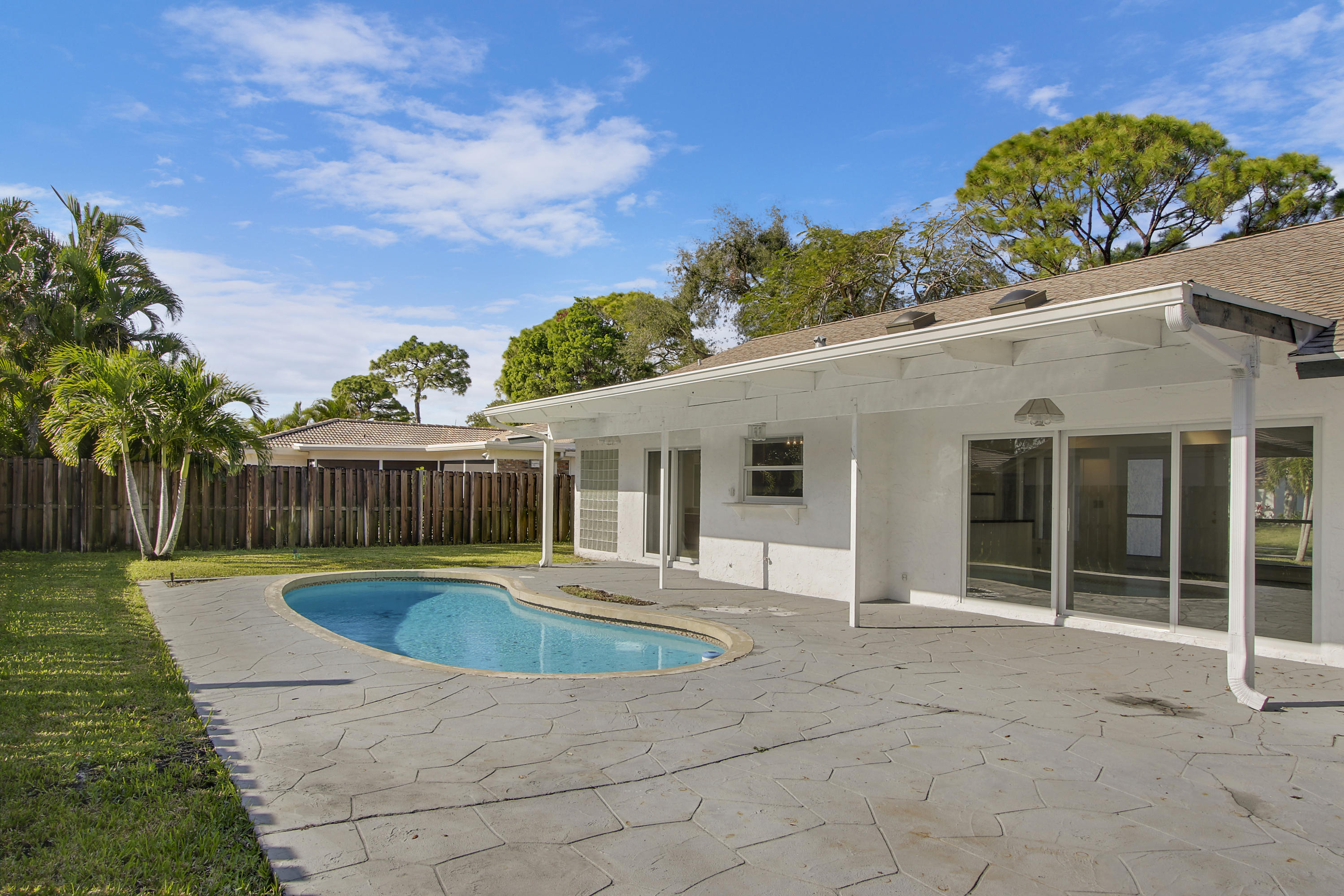 2350 Northwest 30th Road Boca Raton, FL 33431 - Photo 4 of 21 48