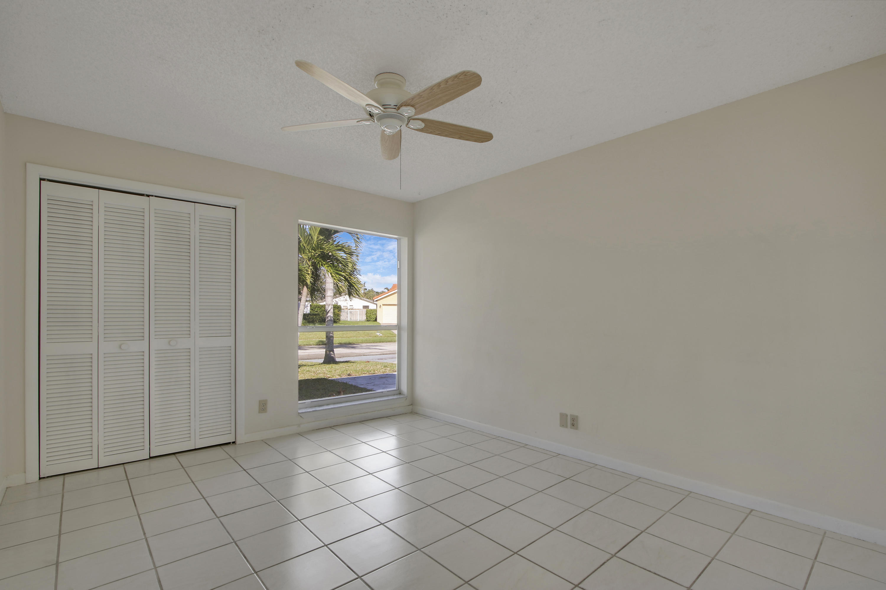 2350 Northwest 30th Road Boca Raton, FL 33431 - Photo 8 of 21 37