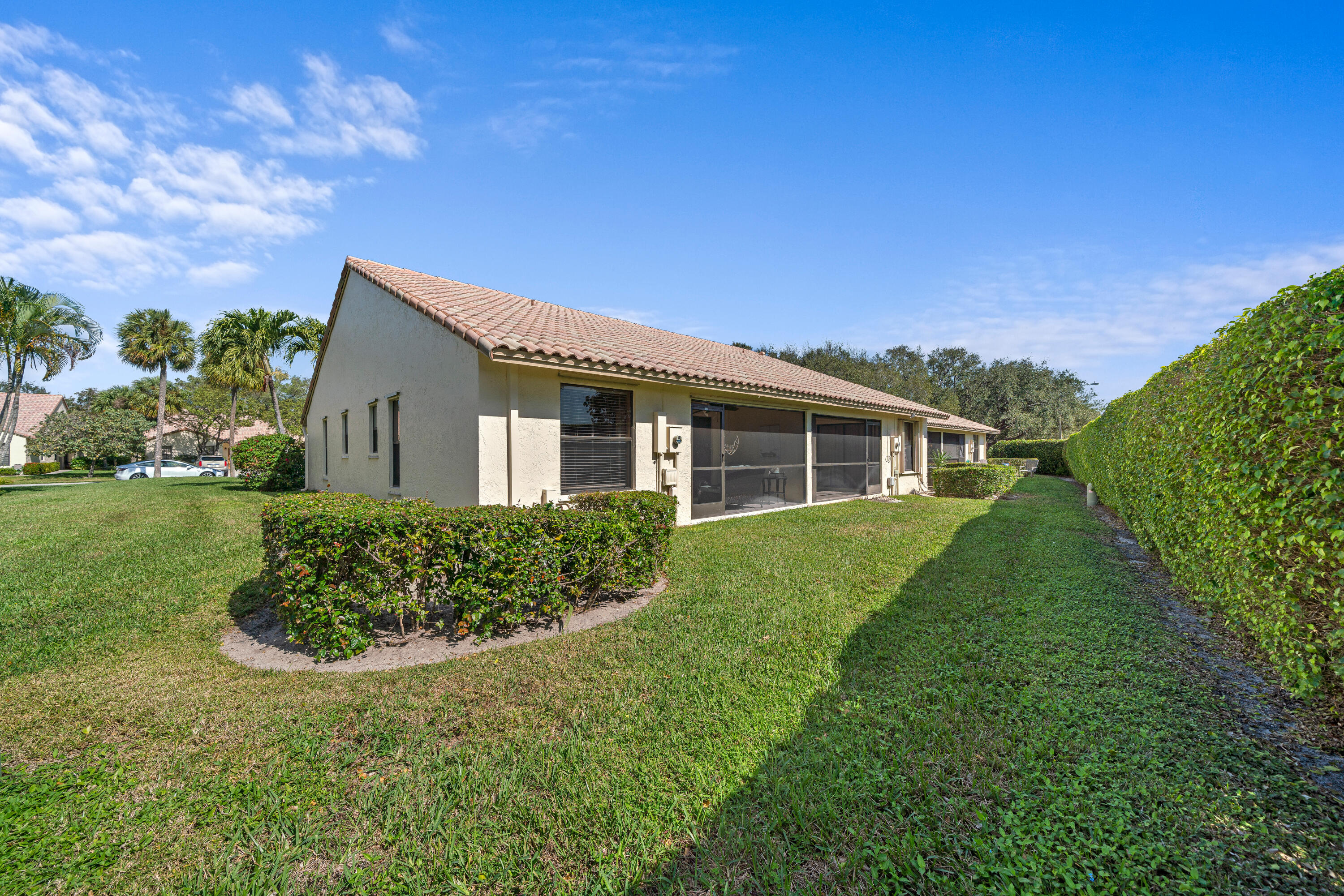 406 Cottonwood Place Boca Raton, FL 33431 - Photo 14 of 32 End Unit Backyard