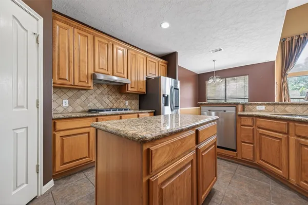 $400,000 | 11131 Maidenfair Drive, Tomball, TX 77375
