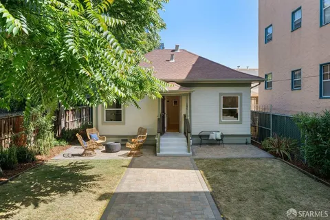 $1,095,000 | 548 37th Street, Oakland, CA 94609