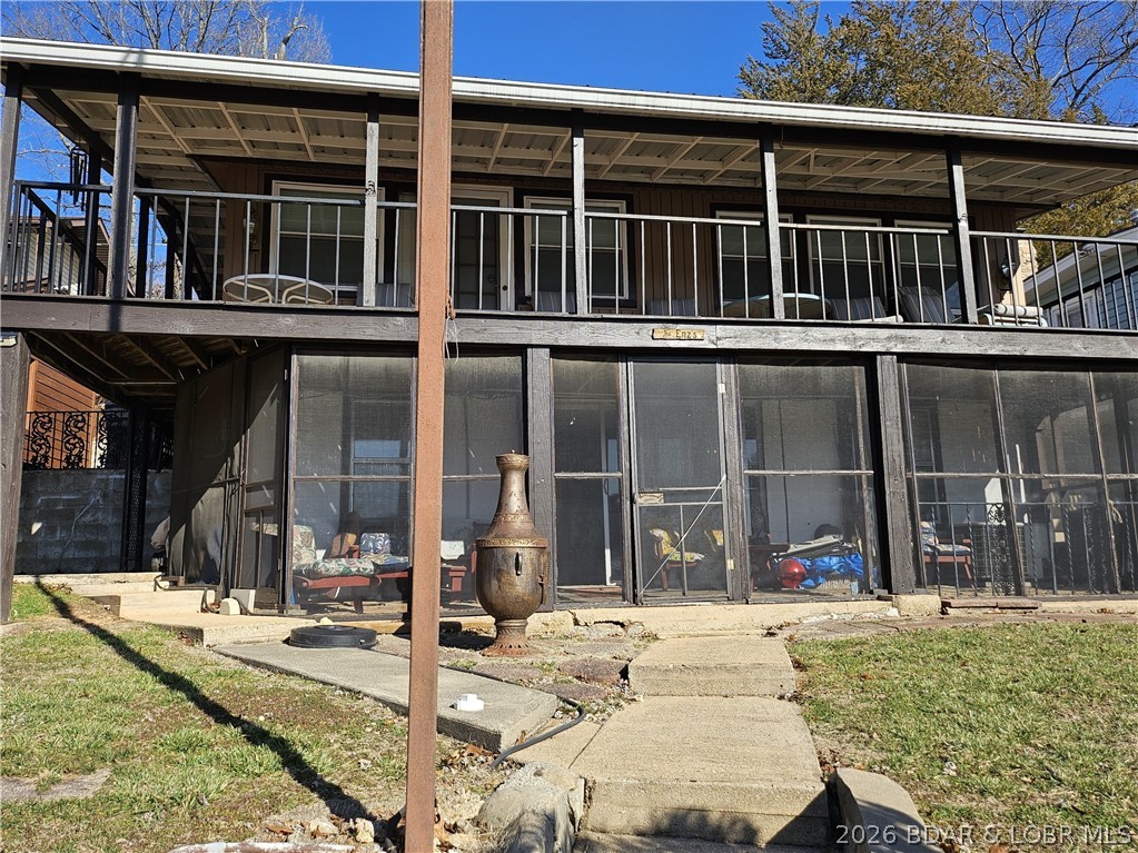 33 Zebco Court Edwards, MO 65326 - Photo 2 of 63