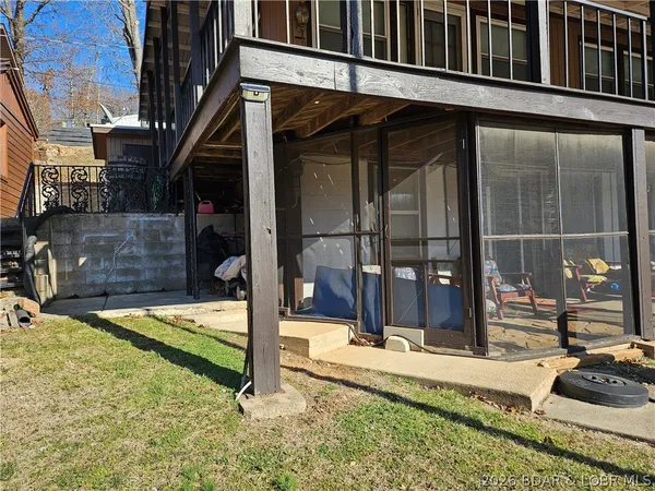 $280,000 | 33 Zebco Court, Edwards, MO 65326