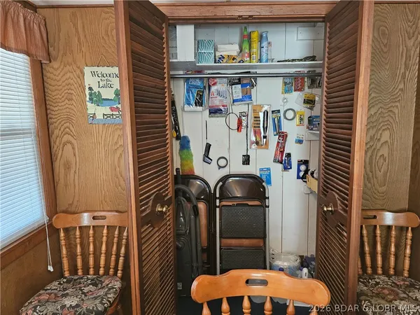 $280,000 | 33 Zebco Court, Edwards, MO 65326