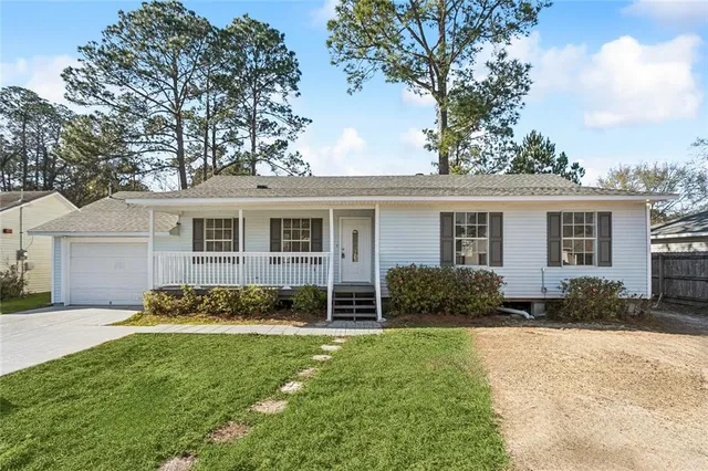 $179,900 | 315 3rd Street, Pearl River, LA 70452