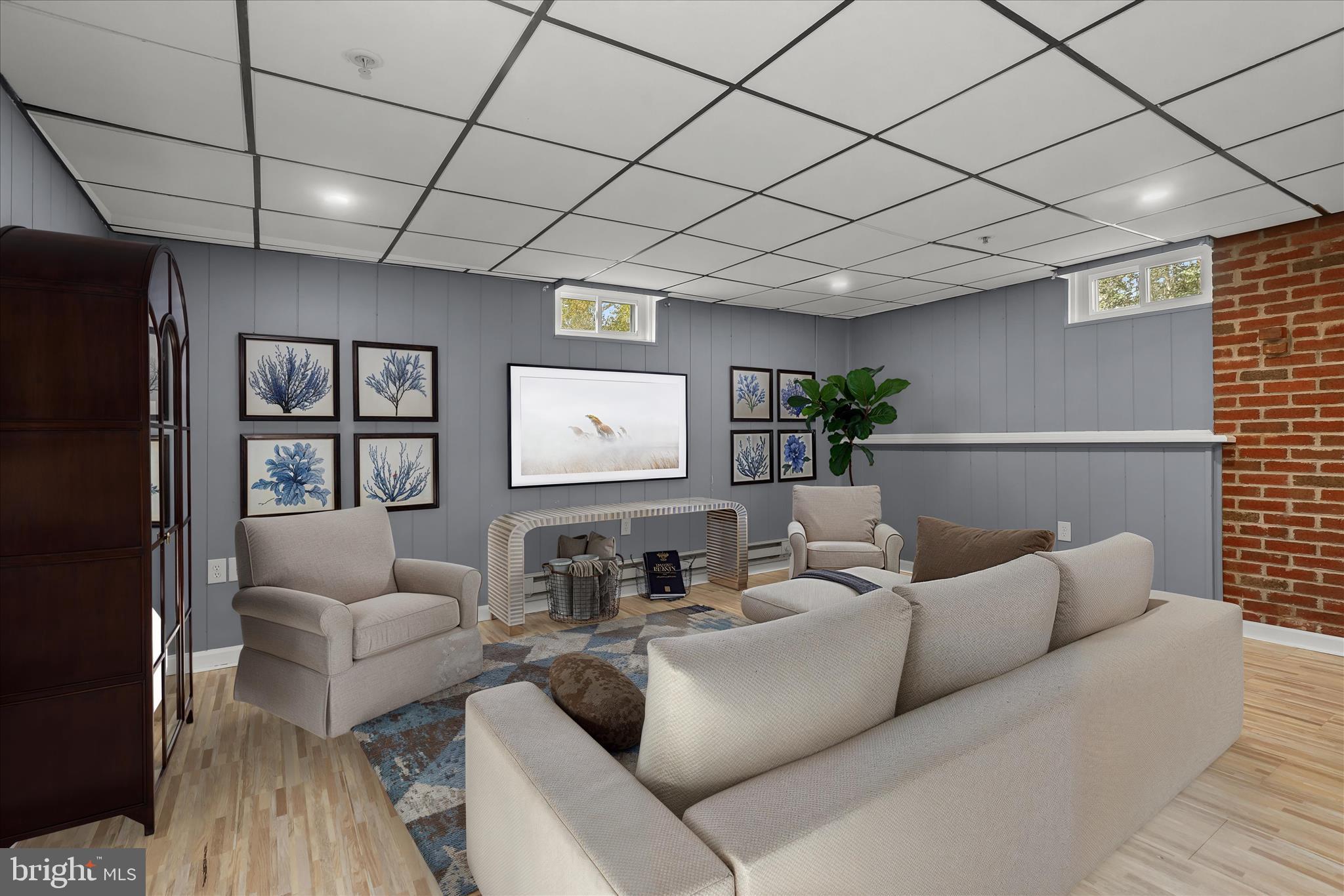 616 Dover Road Pasadena, MD 21122 - Photo 18 of 41 Virtually Staged Family Room