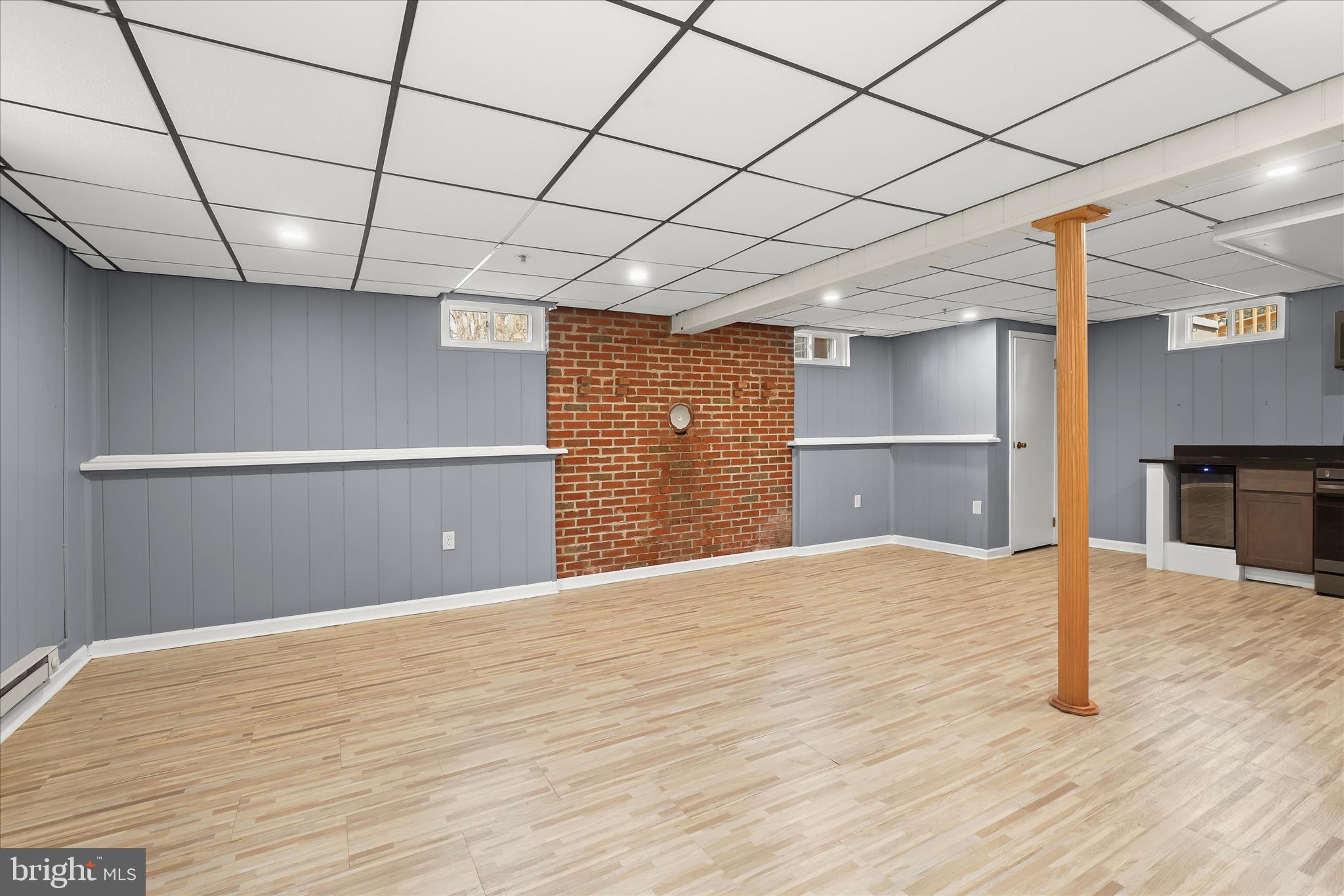 616 Dover Road Pasadena, MD 21122 - Photo 20 of 41 Family Room