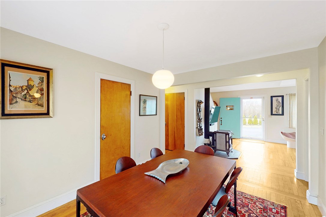 110 Orchard Avenue Middletown, RI 02842 - Photo 18 of 45