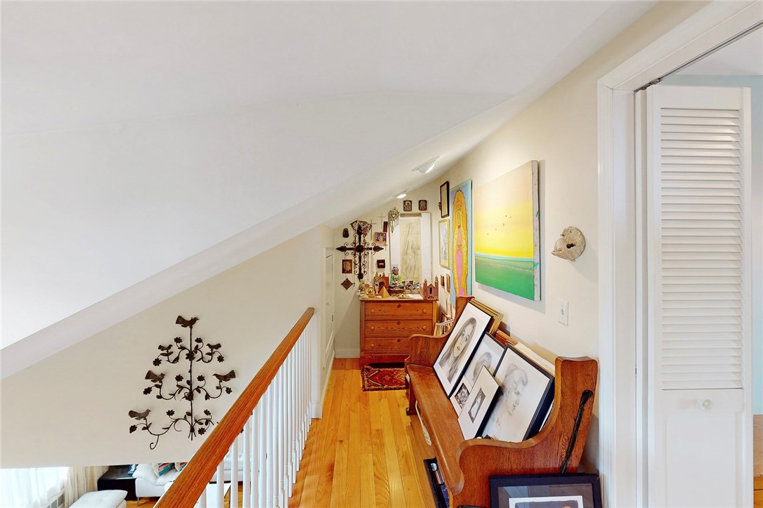 110 Orchard Avenue Middletown, RI 02842 - Photo 27 of 45