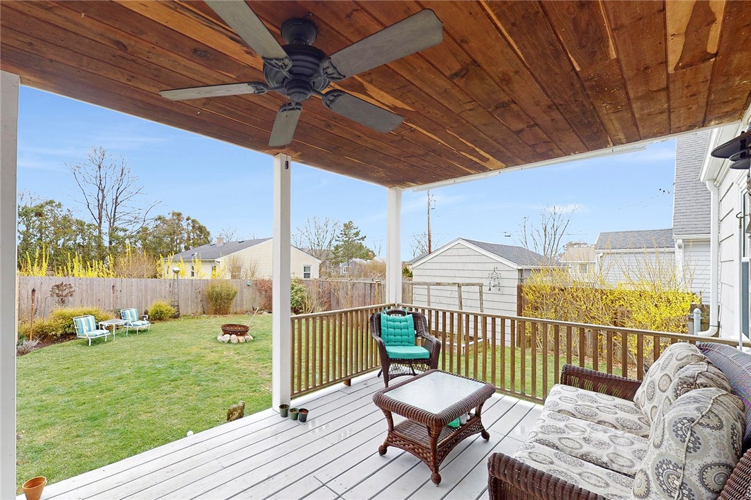 110 Orchard Avenue Middletown, RI 02842 - Photo 42 of 45