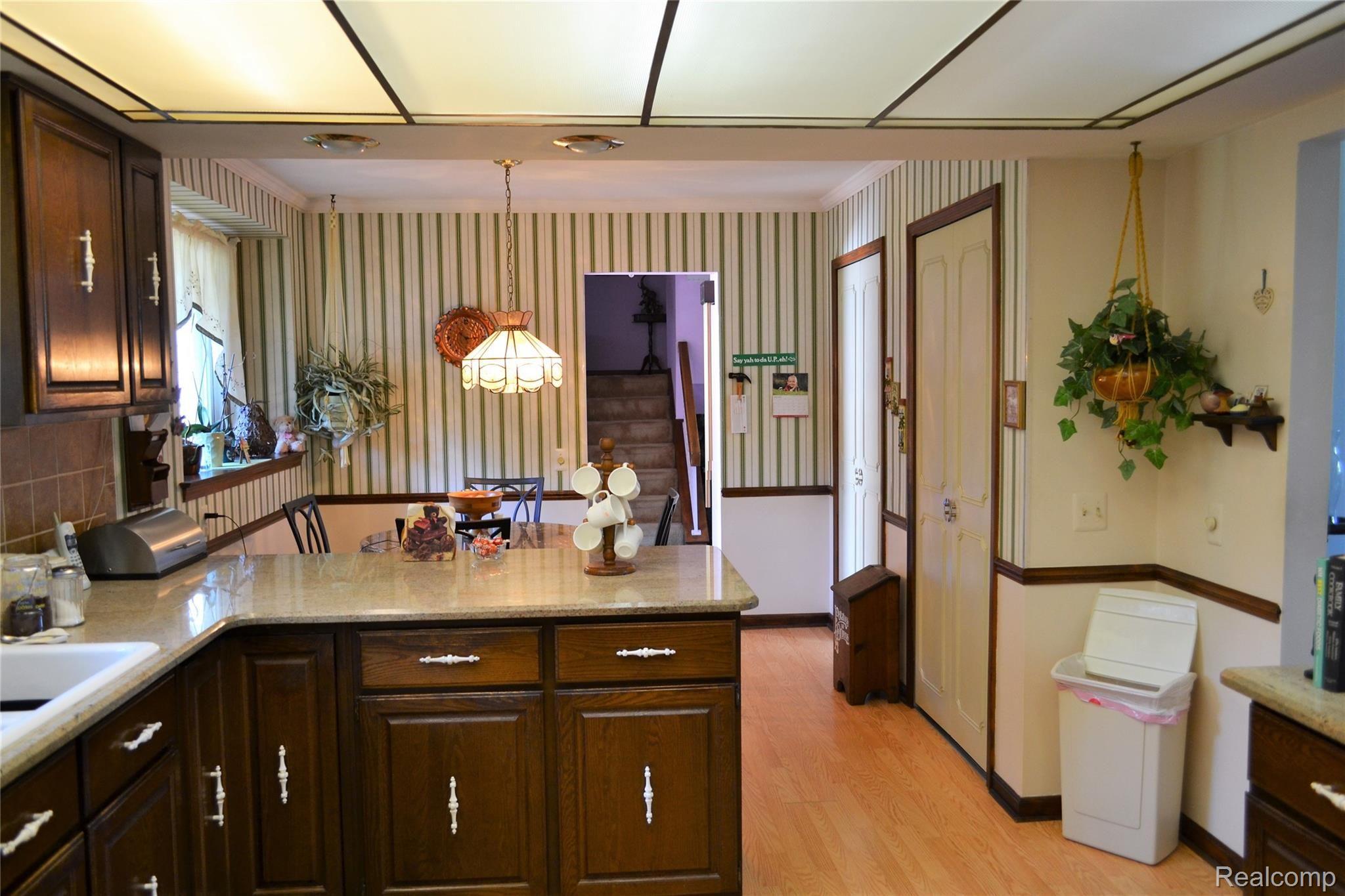 10901 Culver Road Brighton, MI 48114 - Photo 13 of 57 DSC_0365.JPG
