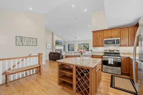 $425,000 | 935 Scotland Drive, Unit 963, Geneva, WI 53147