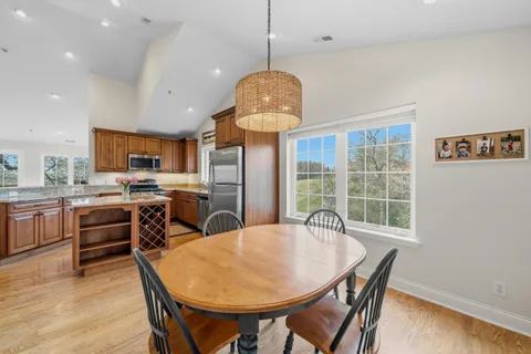 $425,000 | 935 Scotland Drive, Unit 963, Geneva, WI 53147