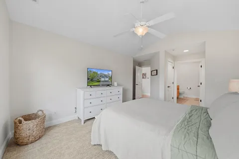 $425,000 | 935 Scotland Drive, Unit 963, Geneva, WI 53147