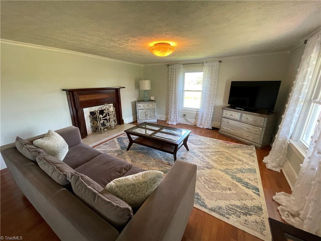 785 Purlear Road Purlear, NC 28665 - Photo 3 of 19