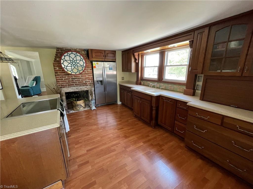 785 Purlear Road Purlear, NC 28665 - Photo 4 of 19
