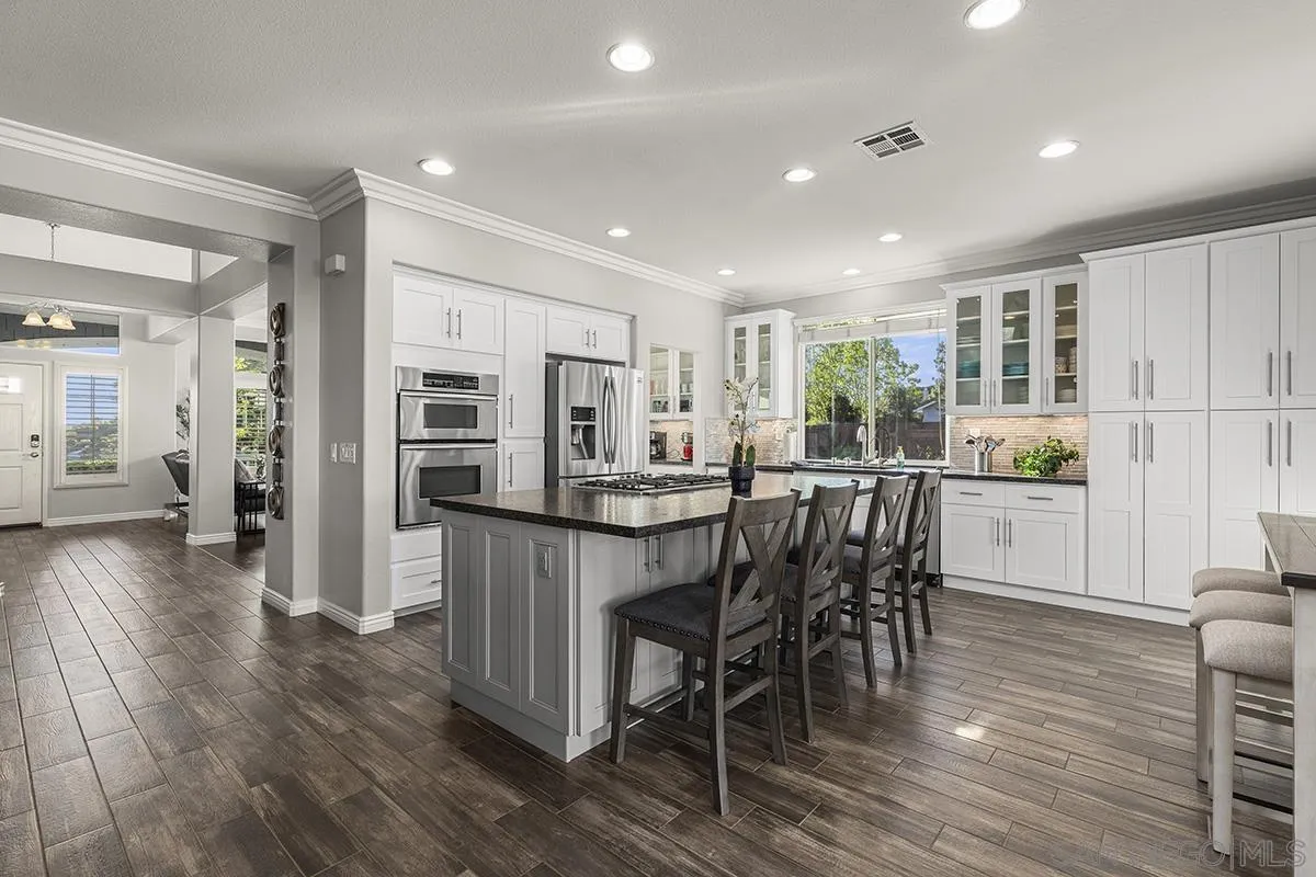 424 Hidden Trails Road Escondido, CA 92027 - Photo 2 of 45 Gallery Image 2
