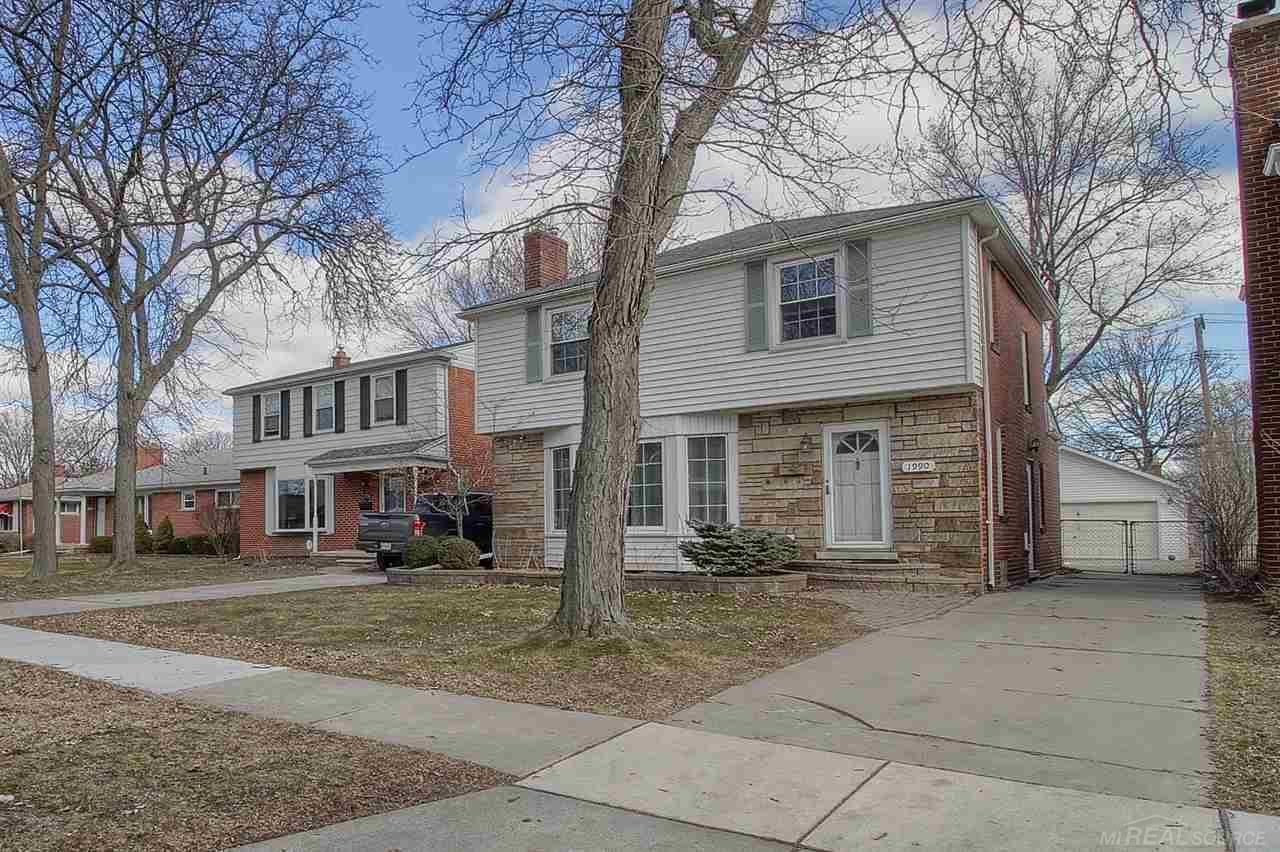1990 Littlestone Road Grosse Pointe Woods, MI 48236 - Photo 2 of 32