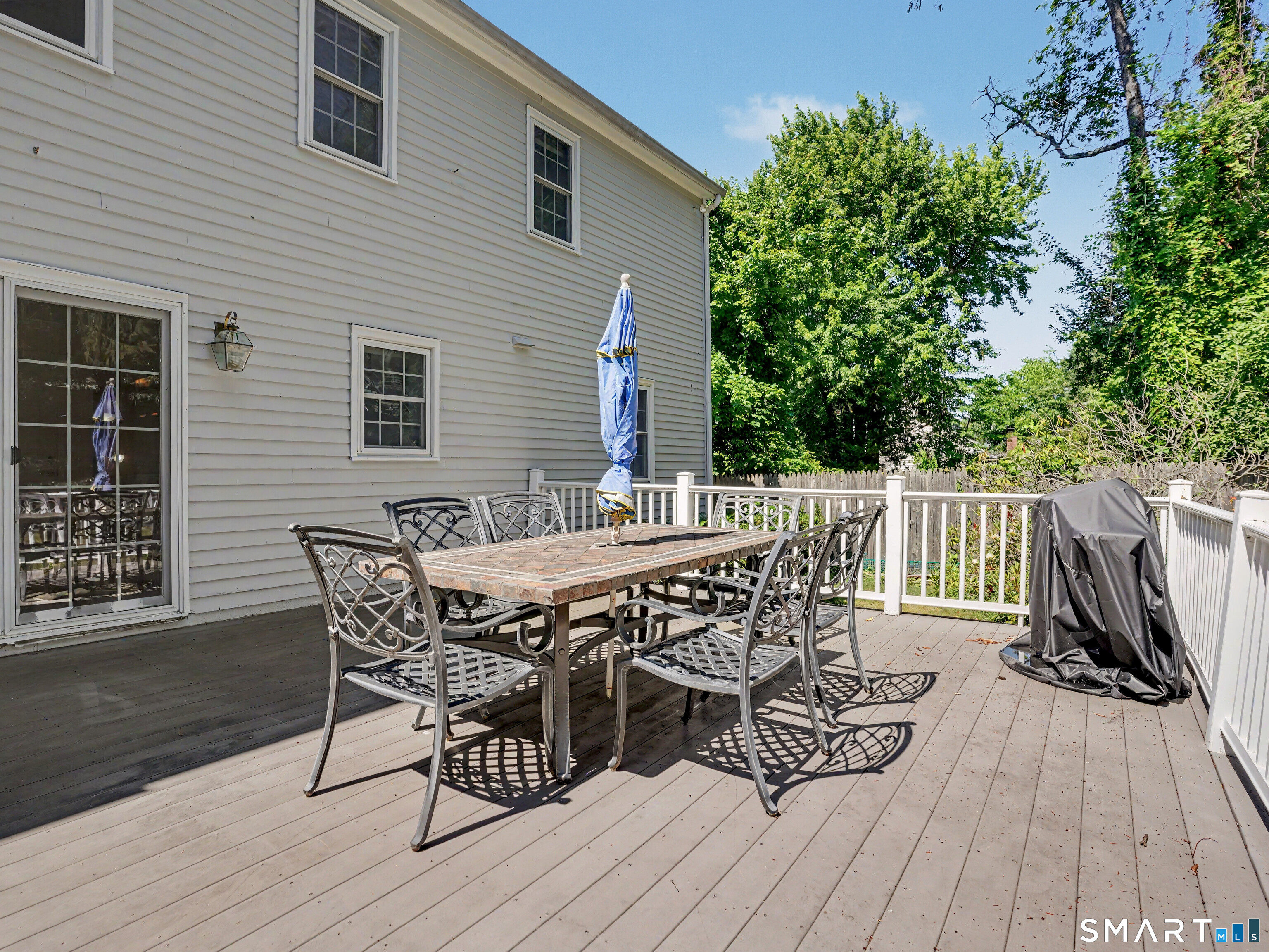 2435 Boston Post Road Darien, CT 06820 - Photo 26 of 32