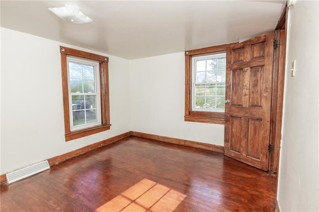 246 Philadelphia Street Indiana, PA 15701 - Photo 12 of 30 Gallery Image 12